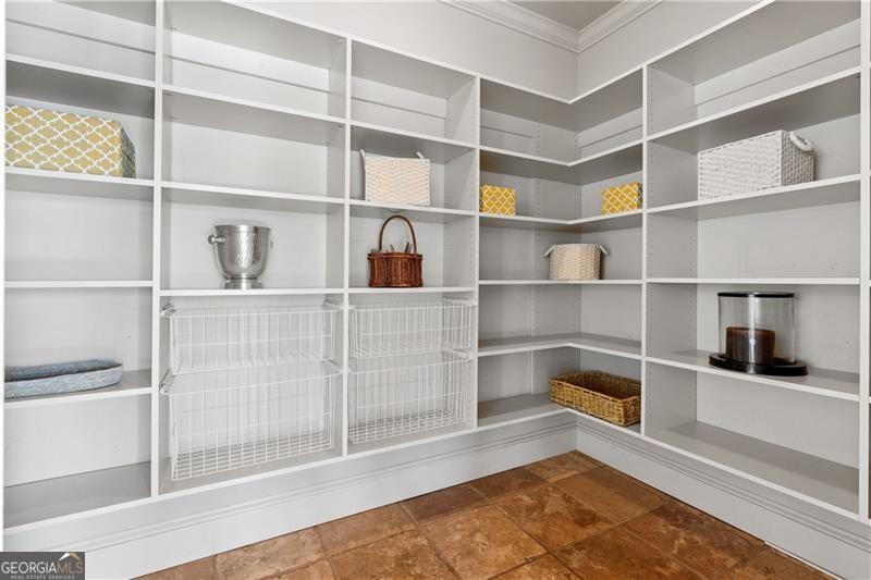 Malone's Pond - Residential