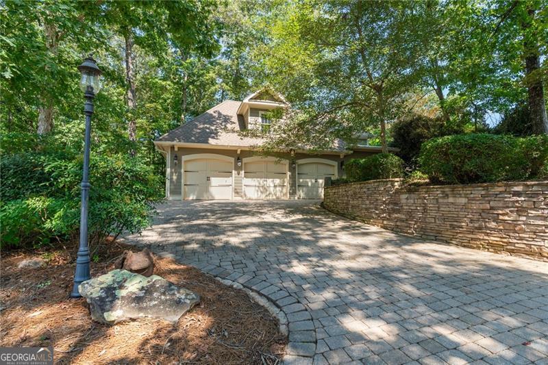 Malone's Pond - Residential