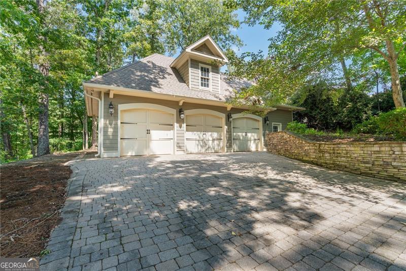 Malone's Pond - Residential