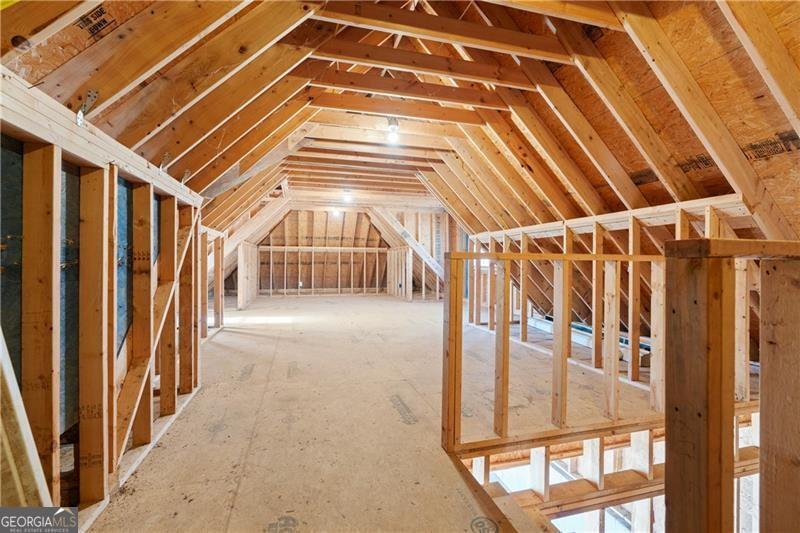 Malone's Pond - Residential