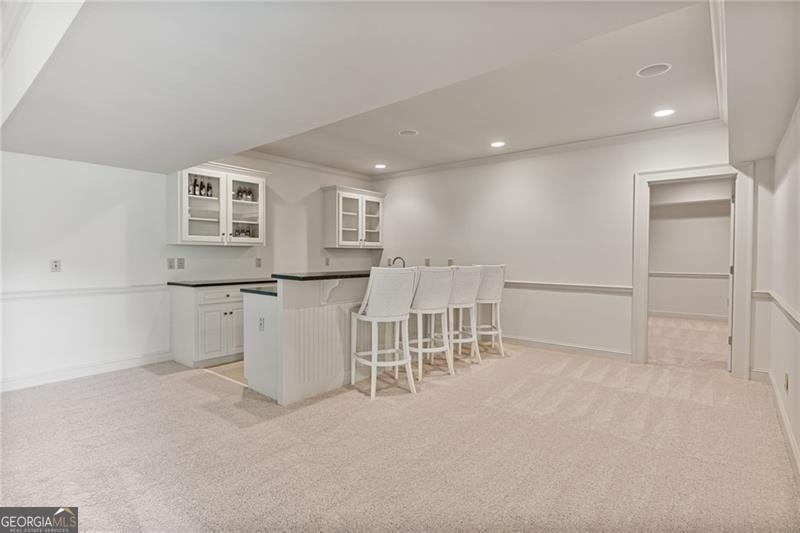 Malone's Pond - Residential