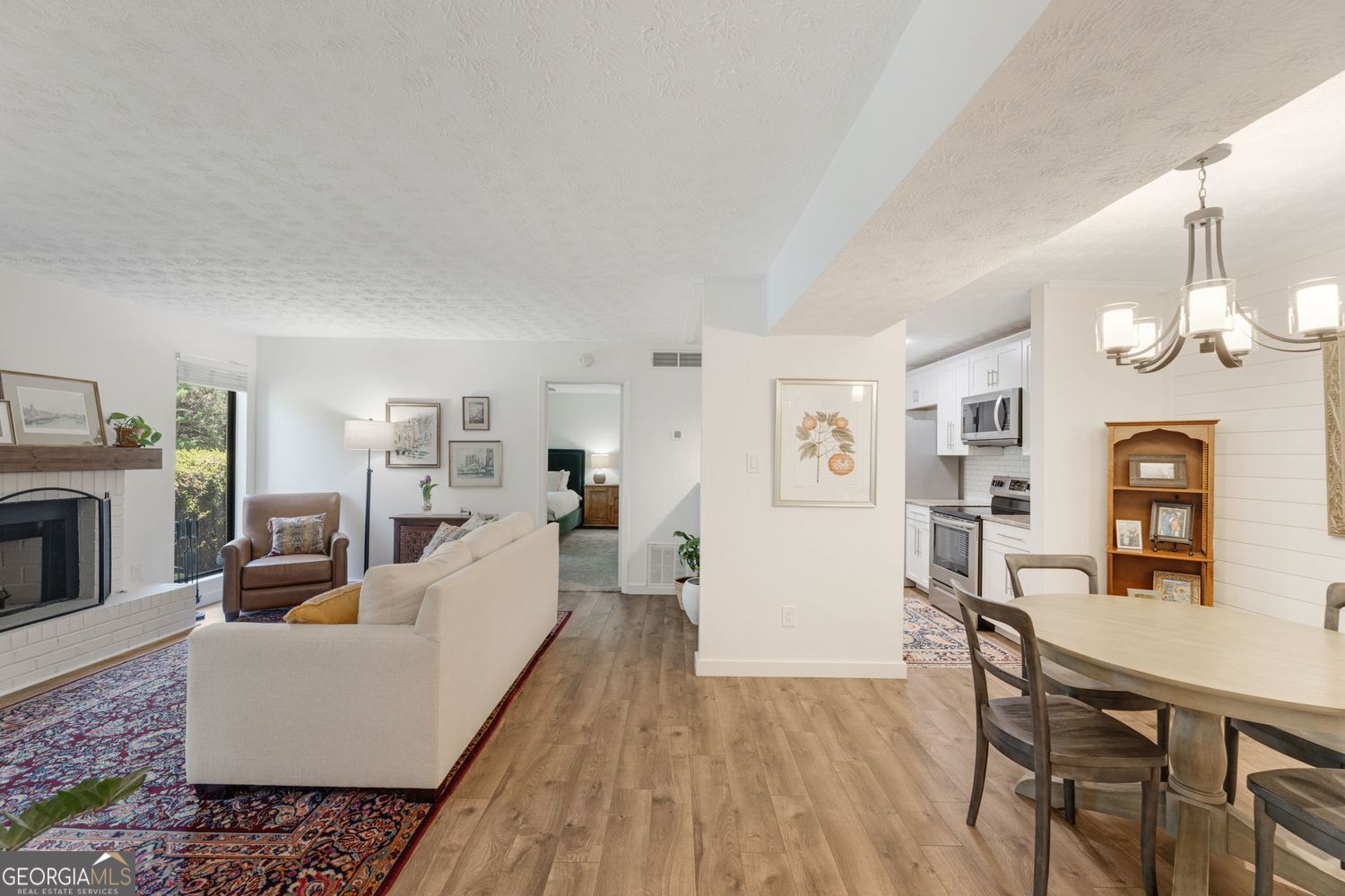 913 Tuxworth CIR