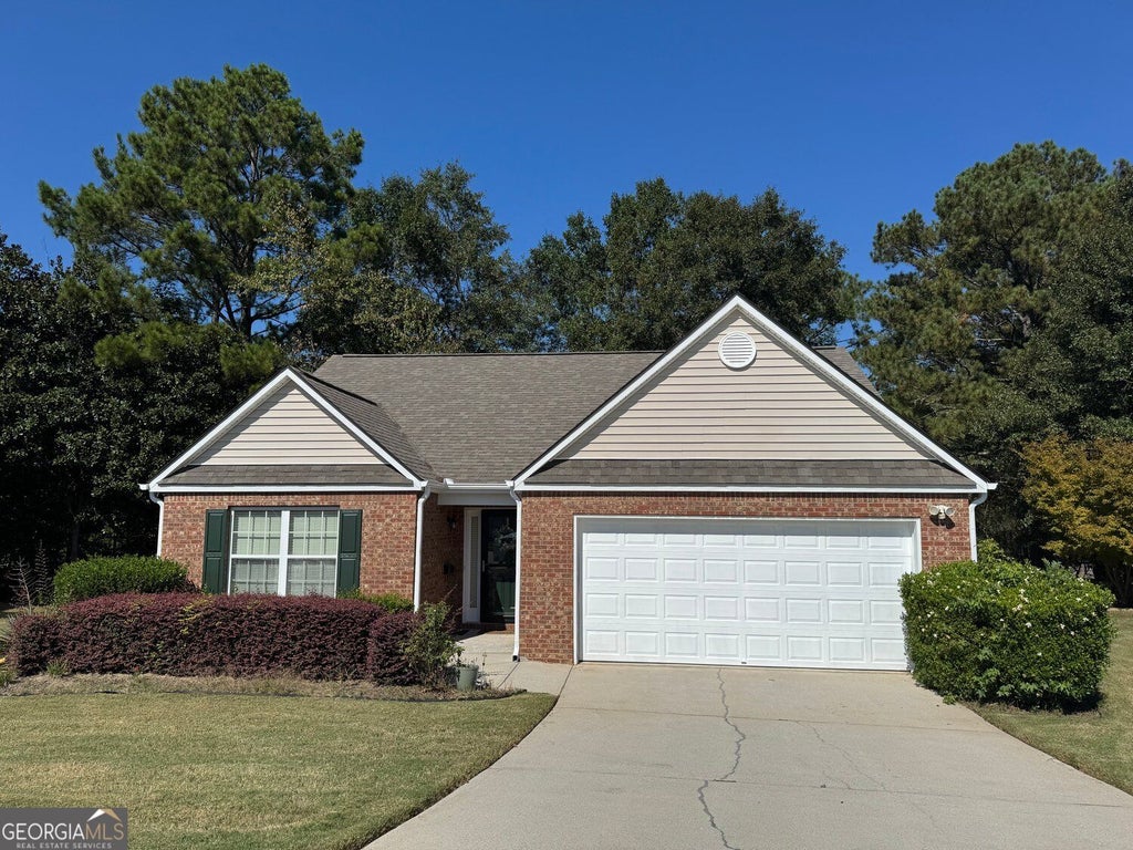 Photo of 530 Mockingbird Lane, Loganville, GA 30052 (MLS # 10879453)