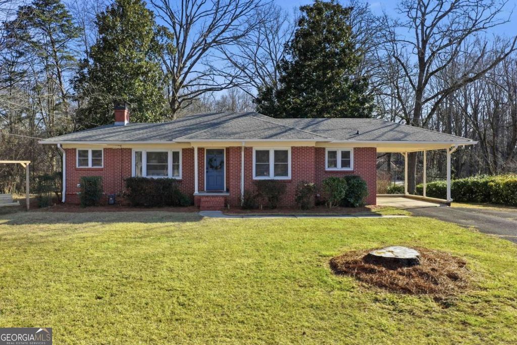 Photo of 51 Griffith Avenue, Jasper, GA 30143 (MLS # 10687999)