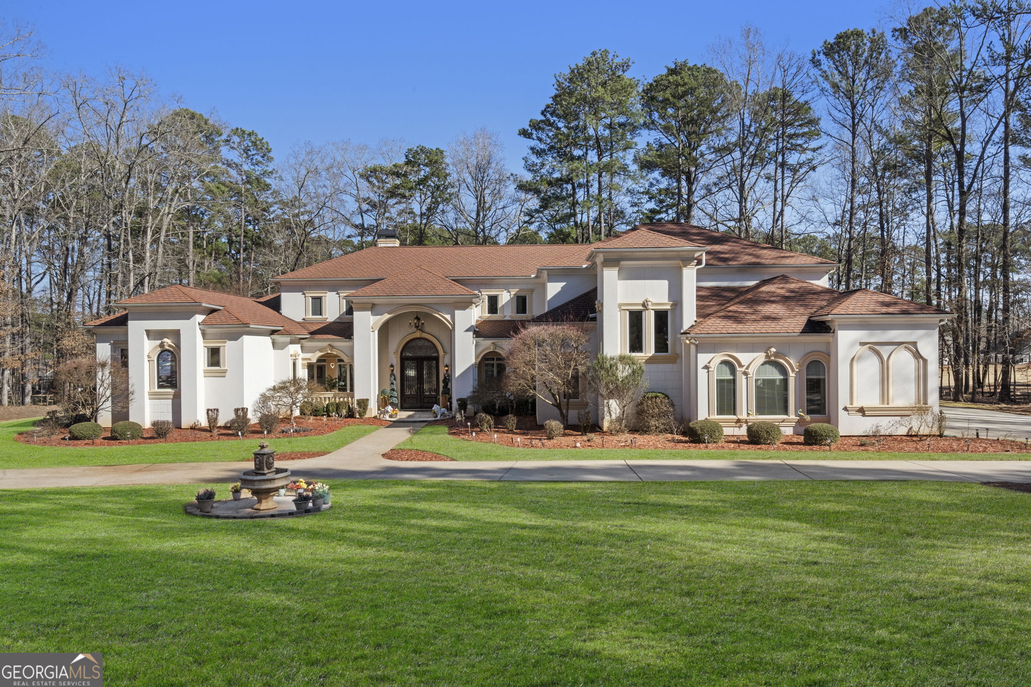 1240 Lake DR
