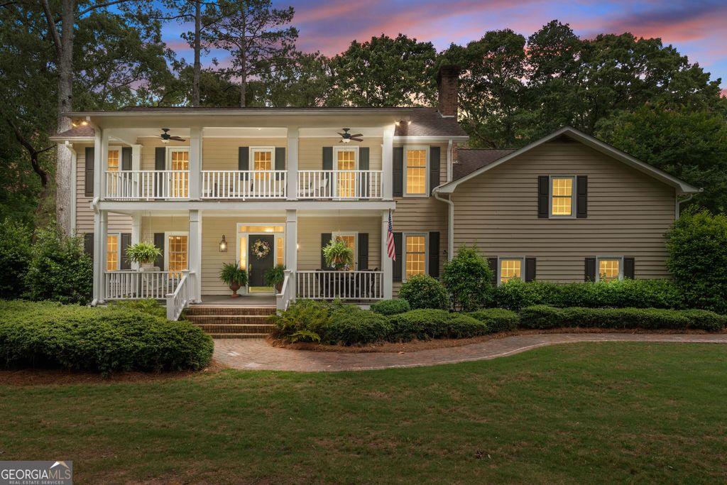 Photo of 836 Oak Grove Road, Carrollton, GA 30117 (MLS # 10768644)