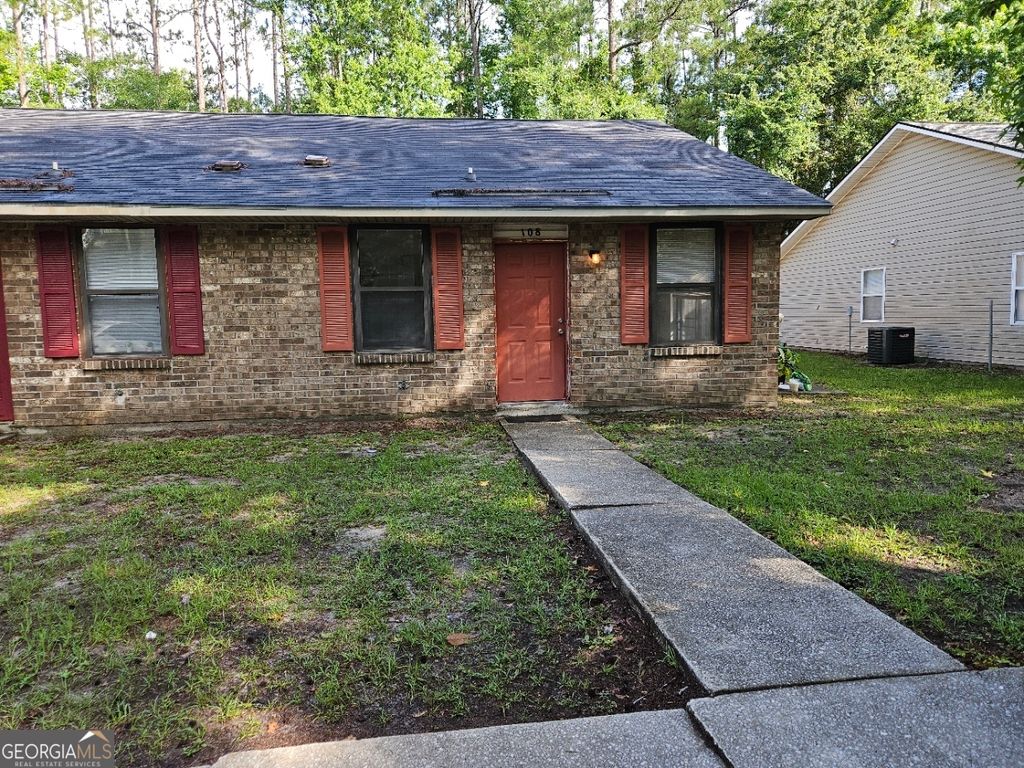 Photo of 108 E Lakemont Drive, Kingsland, GA 31548 (MLS # 10771308)