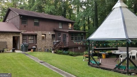 A home in Lilburn