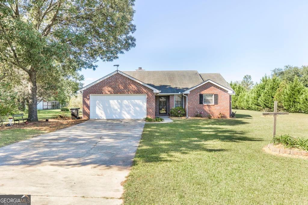 Photo of 127 Erin Court, Byron, GA 31008 (MLS # 10624628)