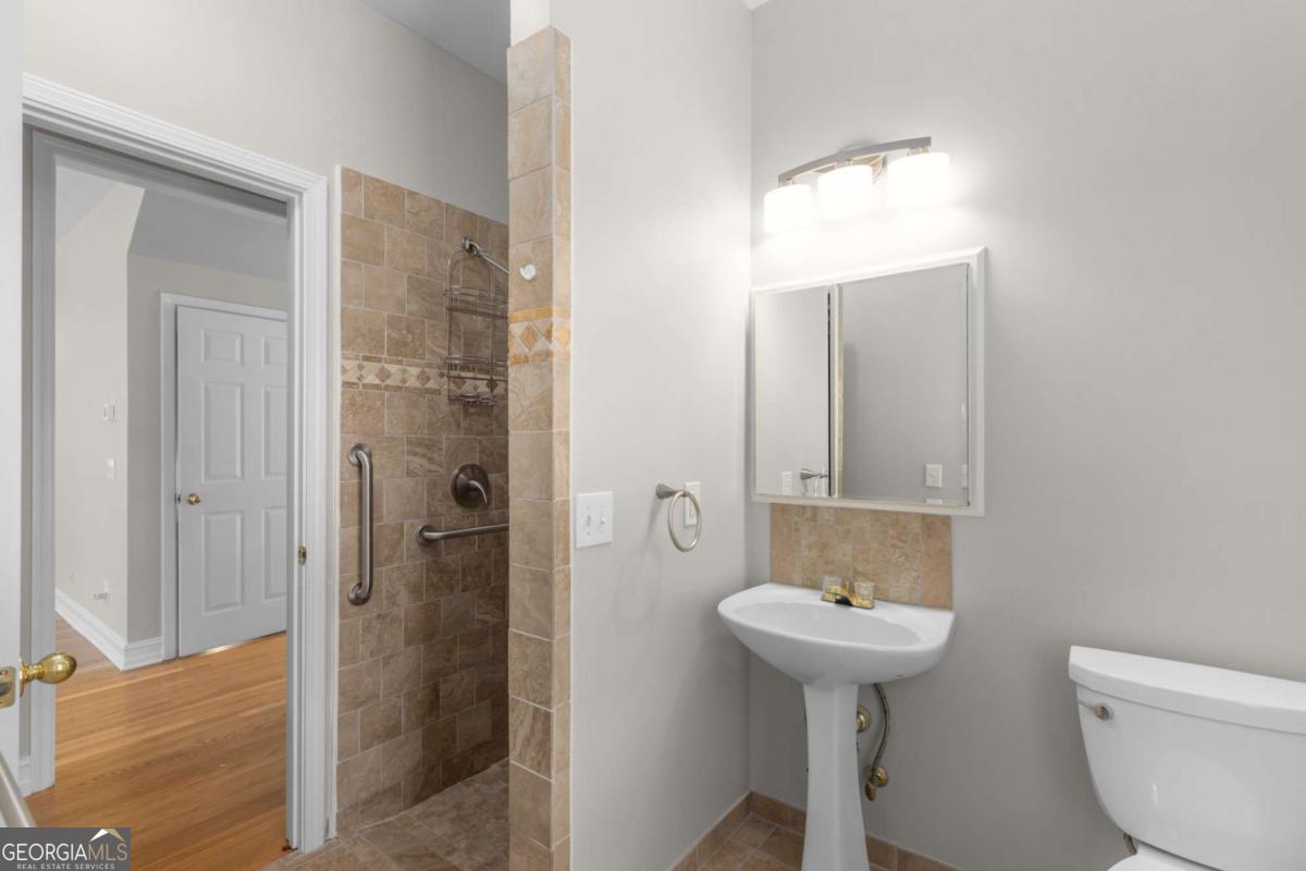 Oxford Lakes - Residential