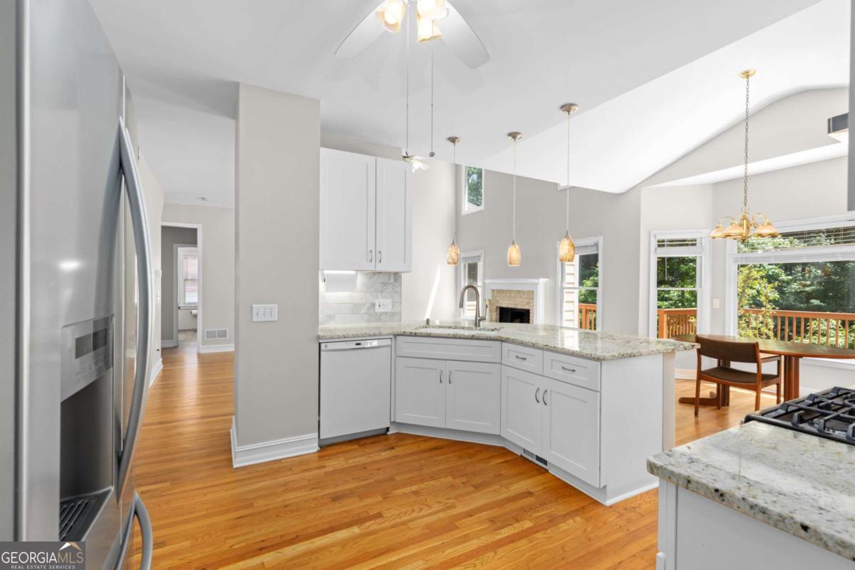 Oxford Lakes - Residential