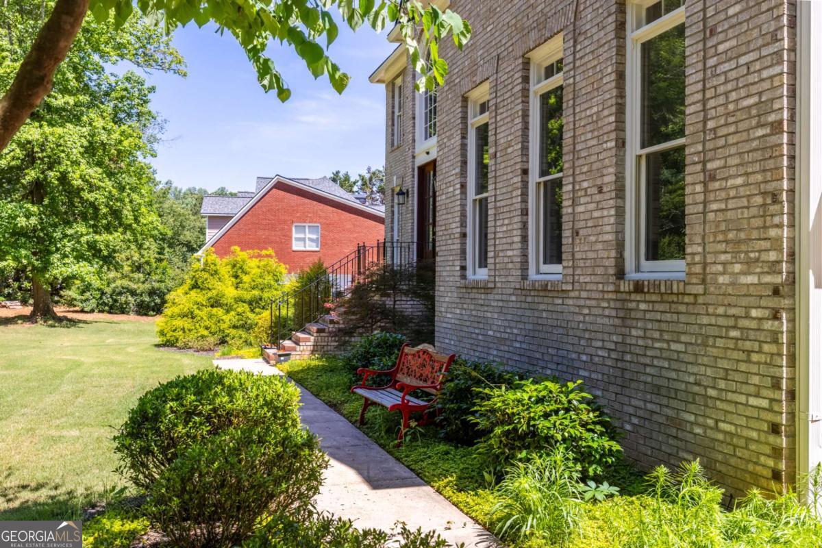 Oxford Lakes - Residential