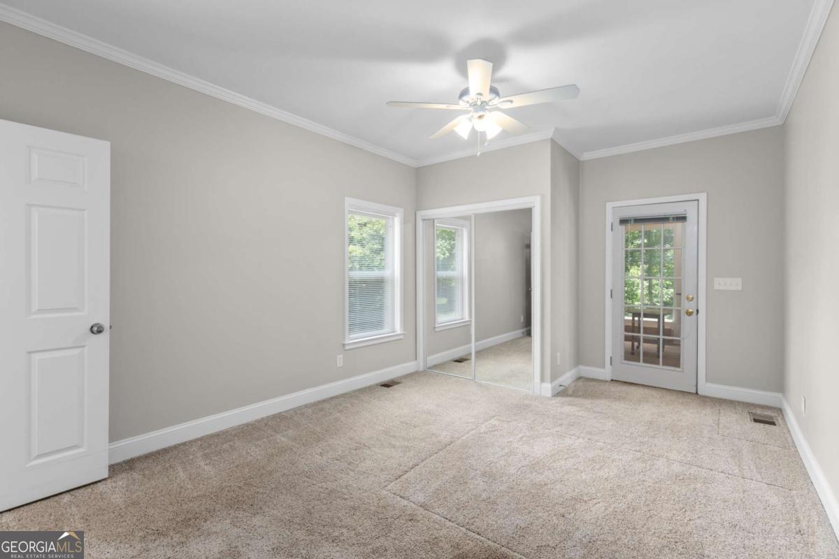 Oxford Lakes - Residential