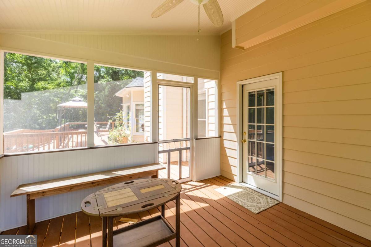 Oxford Lakes - Residential