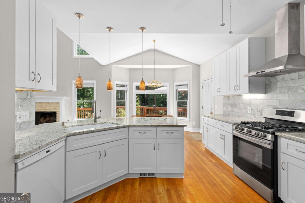 Oxford Lakes - Residential