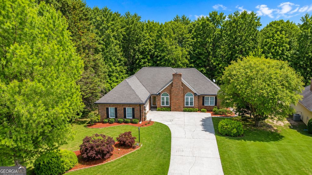 Photo of 2055 Wynfield Point Drive, Buford, GA 30519 (MLS # 10764957)