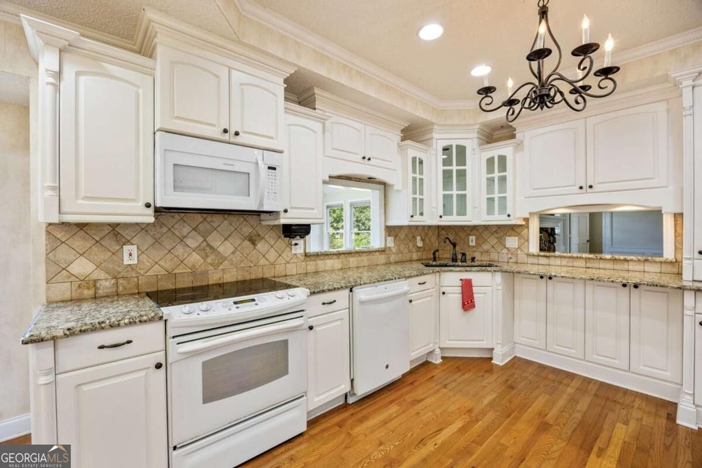 Photo of 1977 Johnson Ferry Road, Marietta, GA 30062 (MLS # 10843933)
