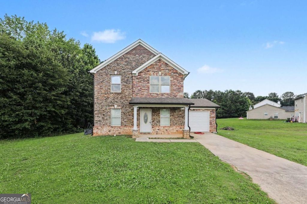 Photo of 226 Woodwind Way, Jonesboro, GA 30238 (MLS # 10786186)
