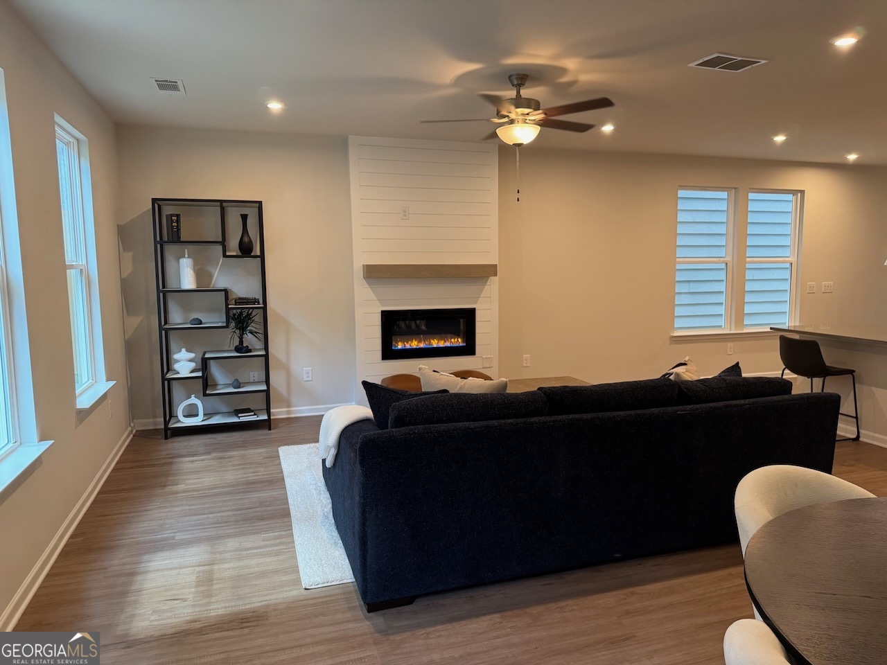 702 Smokey Quartz WAY