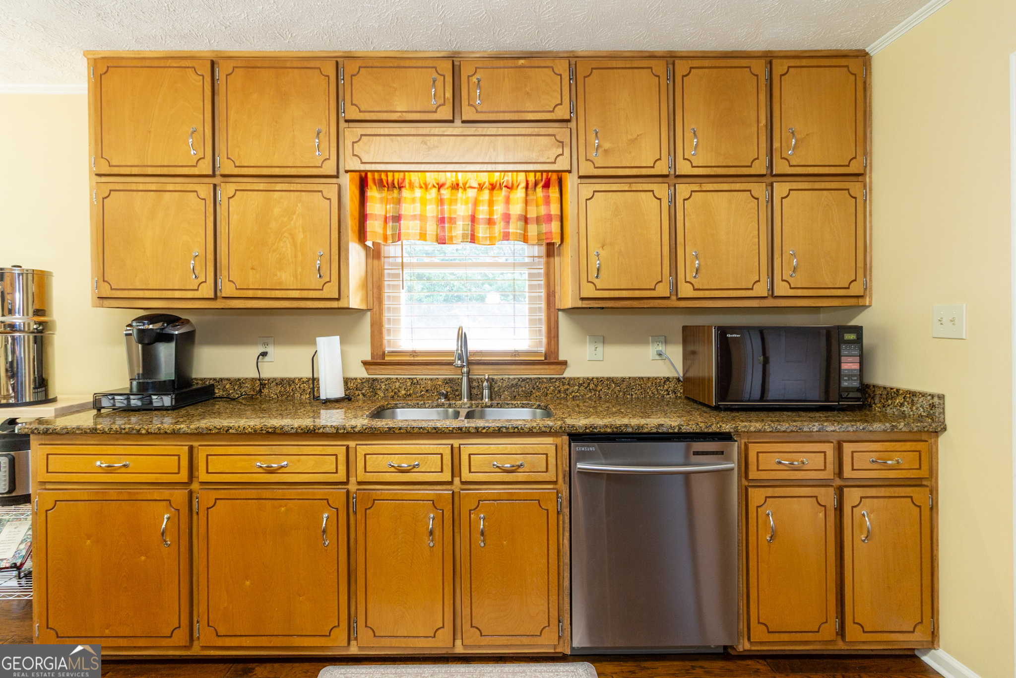 Fayetteville, Georgia 30215, United States, 3 Bedrooms Bedrooms, ,2 BathroomsBathrooms,Residential,Active,151302