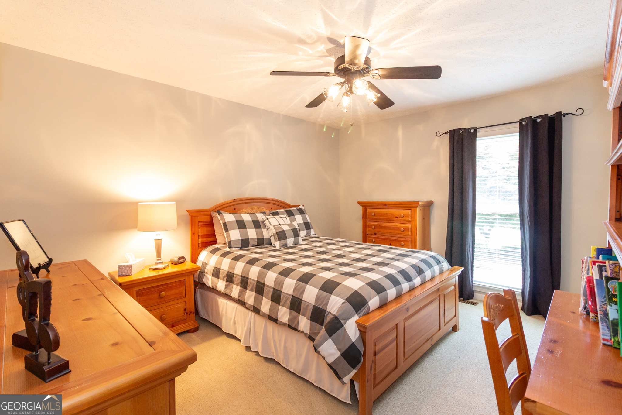 Fayetteville, Georgia 30215, United States, 3 Bedrooms Bedrooms, ,2 BathroomsBathrooms,Residential,Active,151302