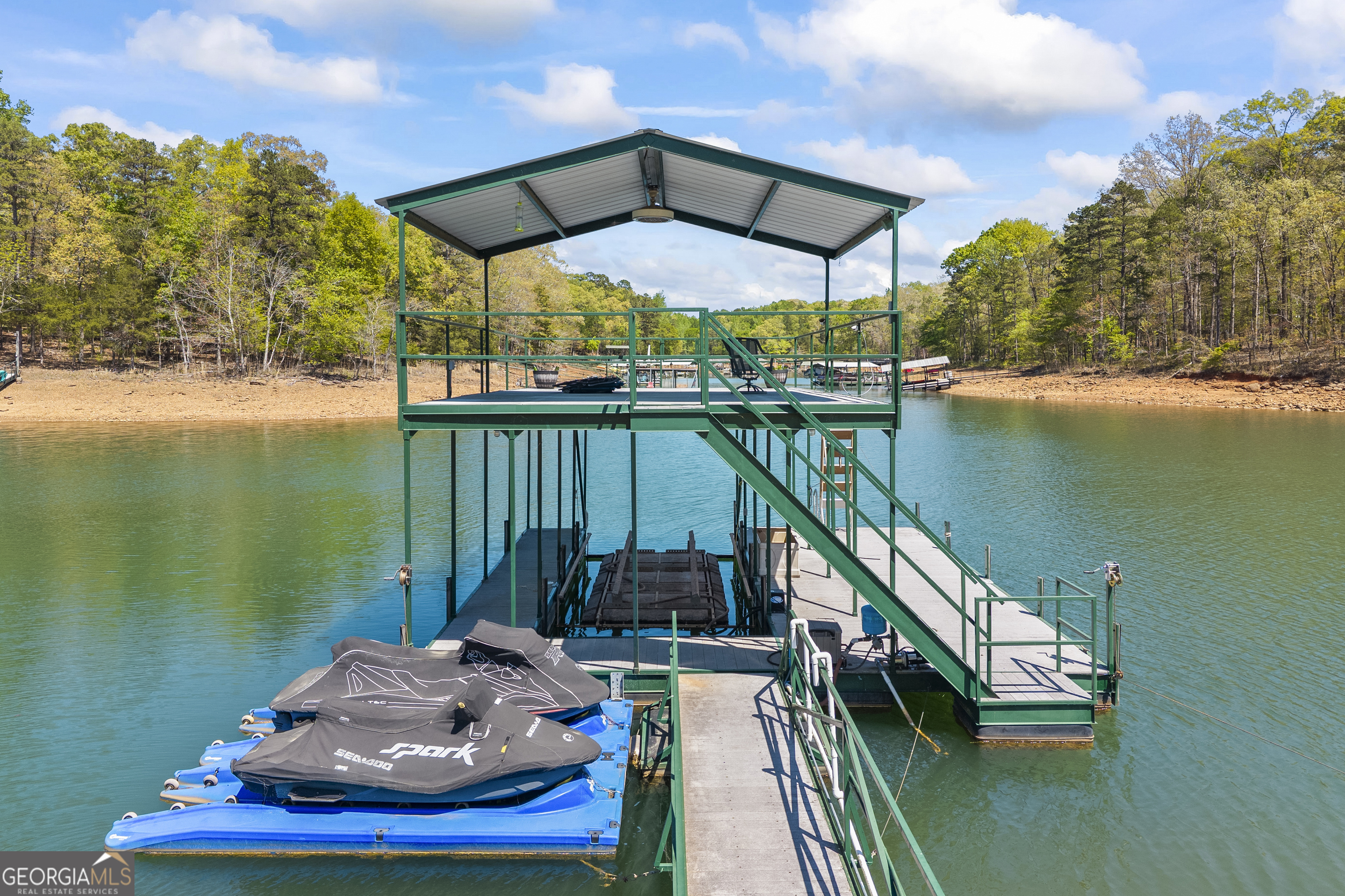 425 Wyndward Point DR