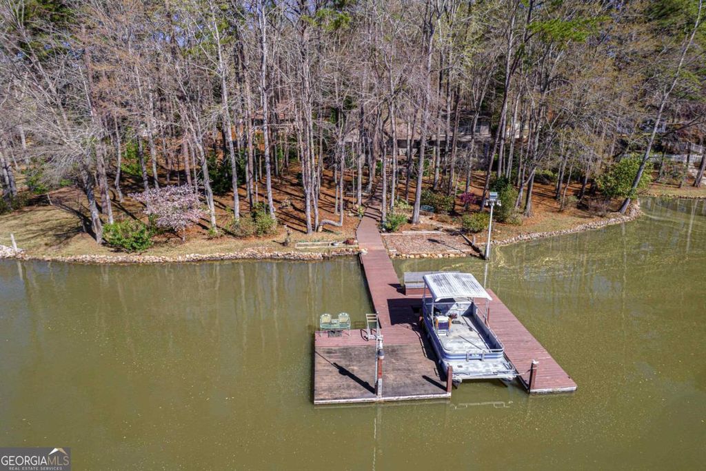 listing image 42