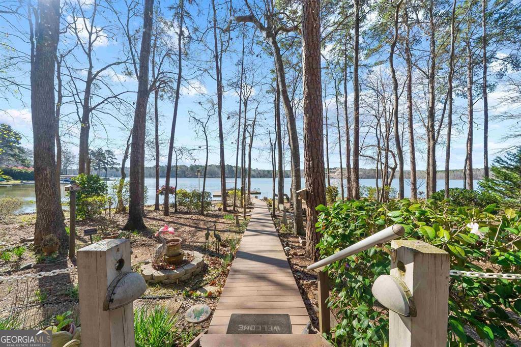 144 Rock Springs RD