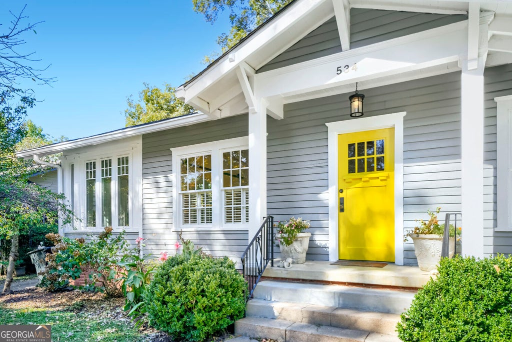Photo of 534 Ponce De Leon Place, Decatur, GA 30030 (MLS # 10878722)