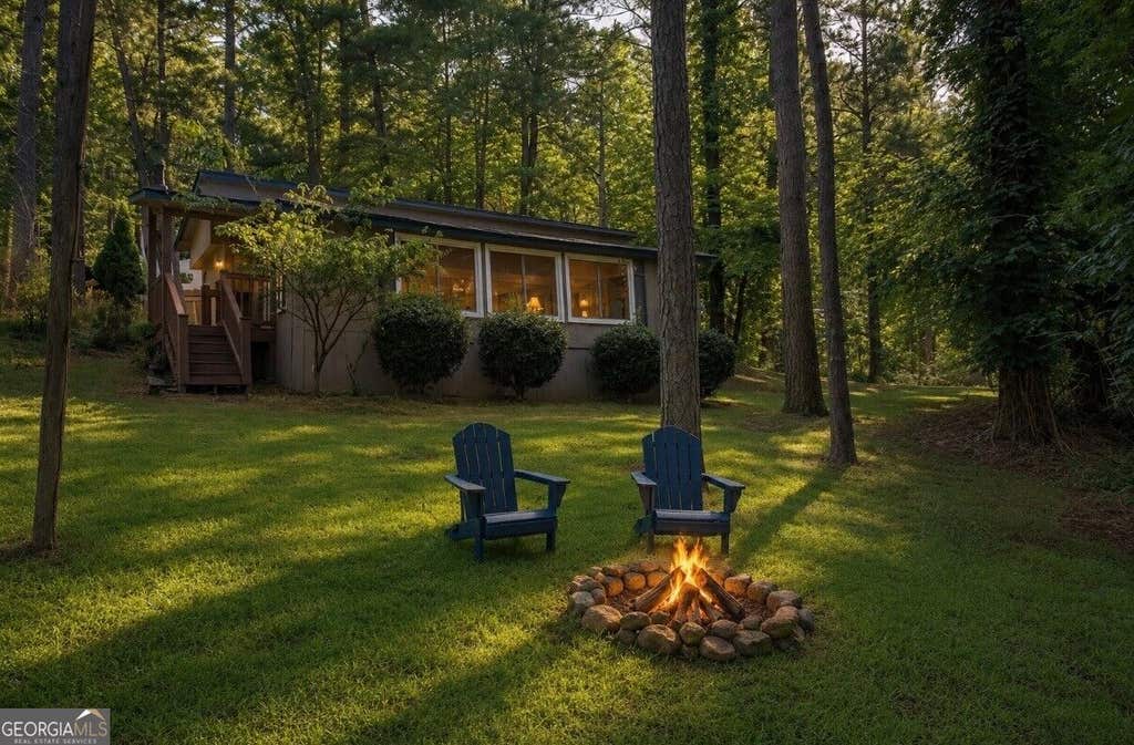 Photo of 135 Marina Ct Ln, Canton, GA 30114 (MLS # 10826922)