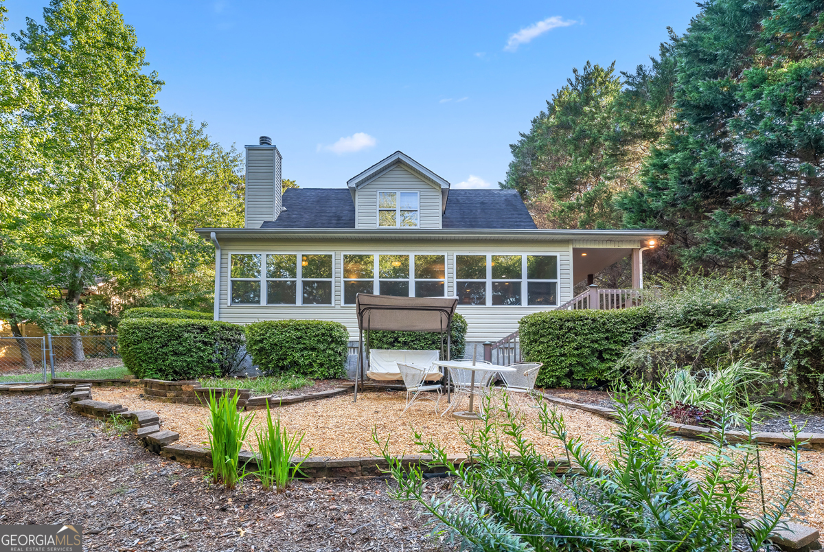 122 Hodges LN