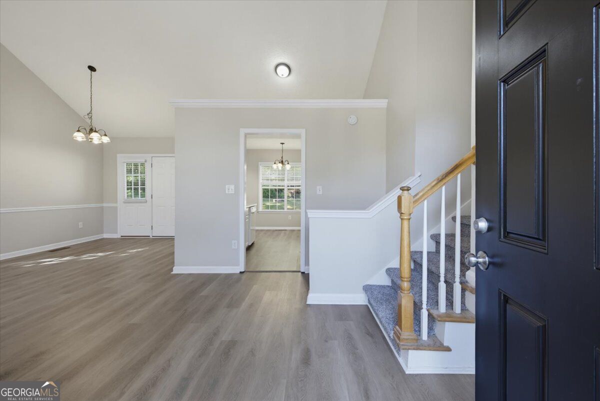 2340 Hollie LN