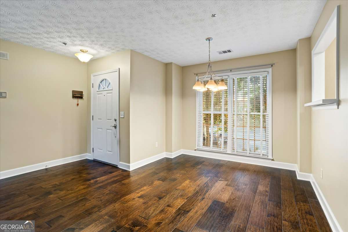 Camden Pond - Residential