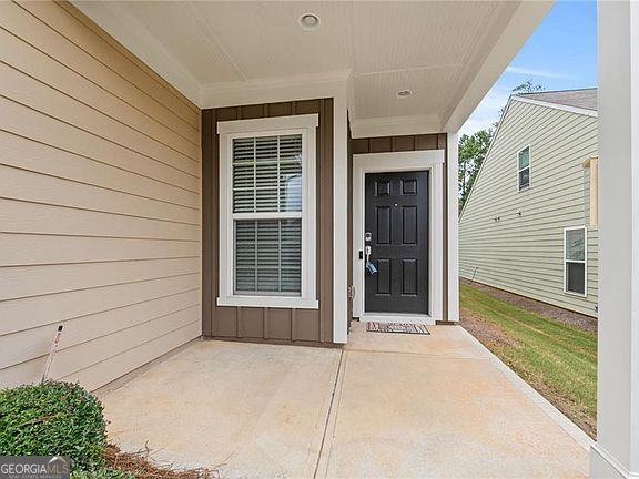 Photo of 610 Larch Looper Drive, Griffin, GA 30223 (MLS # 10815121)