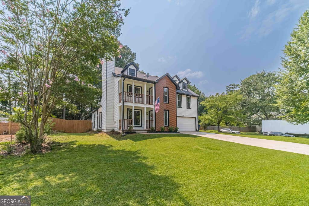 Photo of 1380 Grayland Hills Drive, Lawrenceville, GA 30046 (MLS # 10815893)