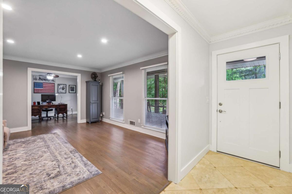 1280 Sherry DR