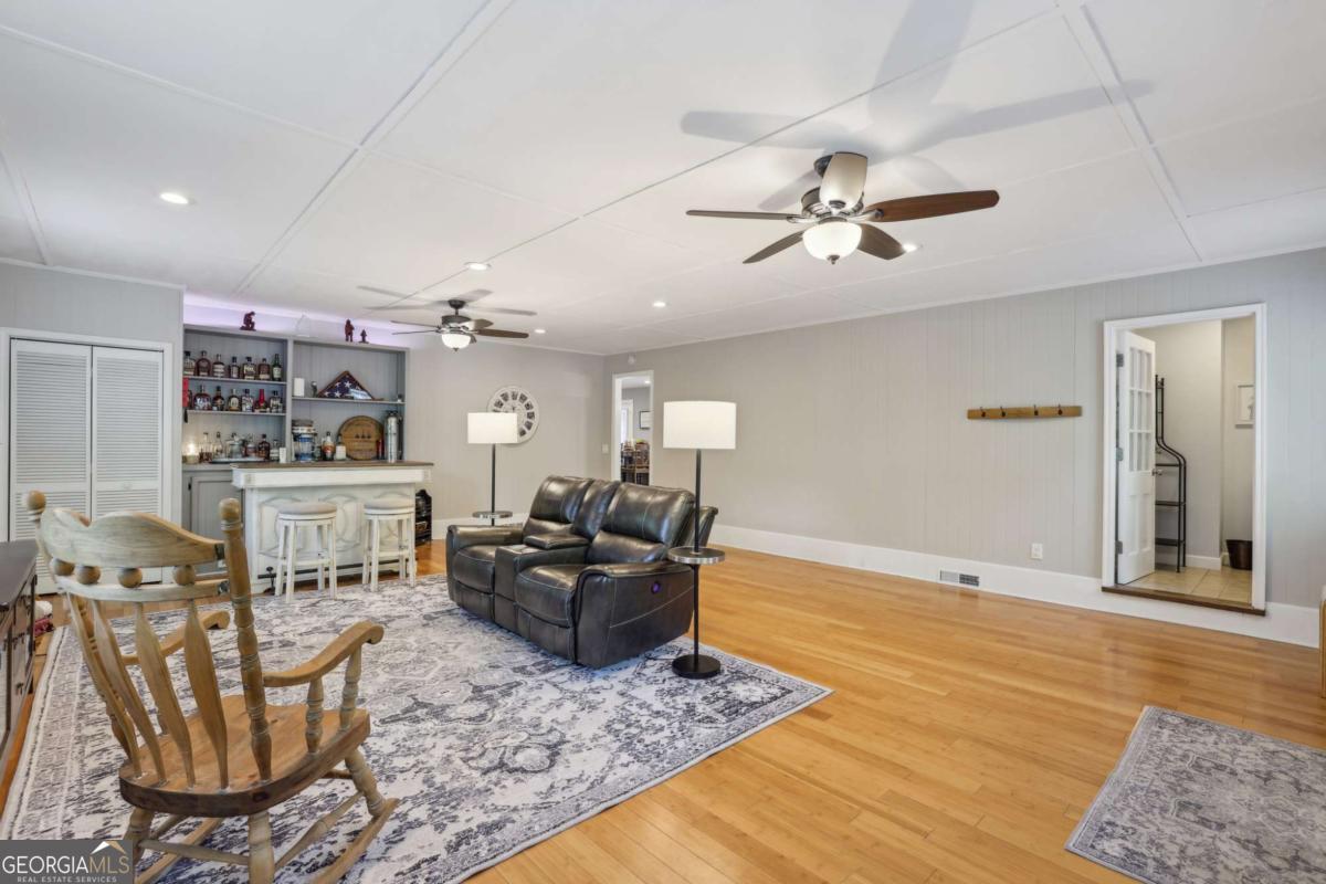 Alpharetta Estates - Residential