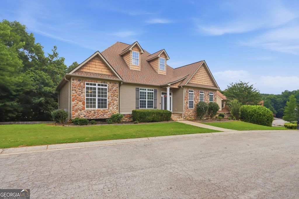 Photo of 318 Crest Pointe S, Bremen, GA 30110 (MLS # 10803668)