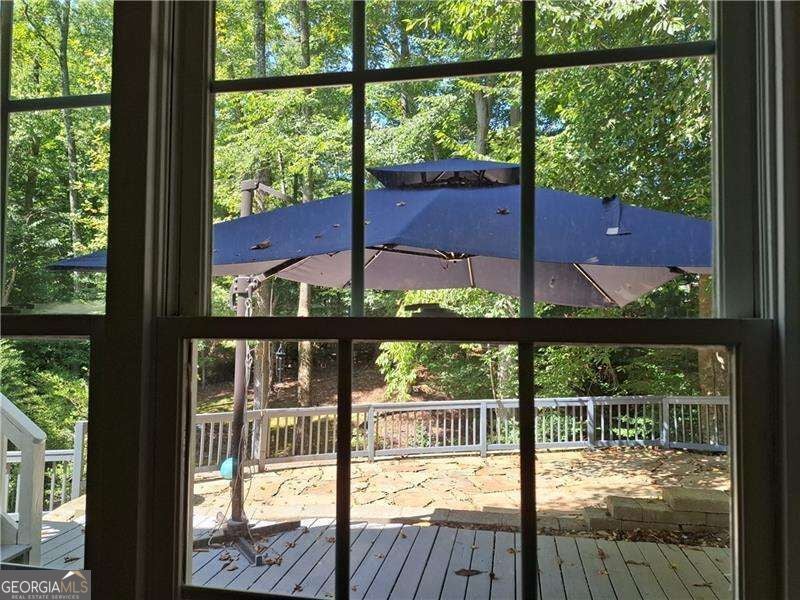 585 Oak Alley WAY