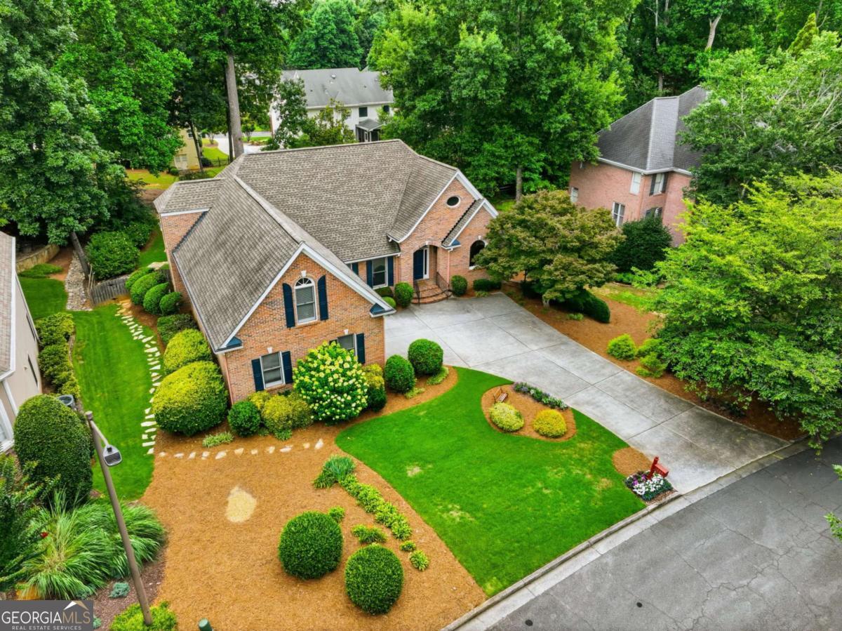 1085 Waterbury Close