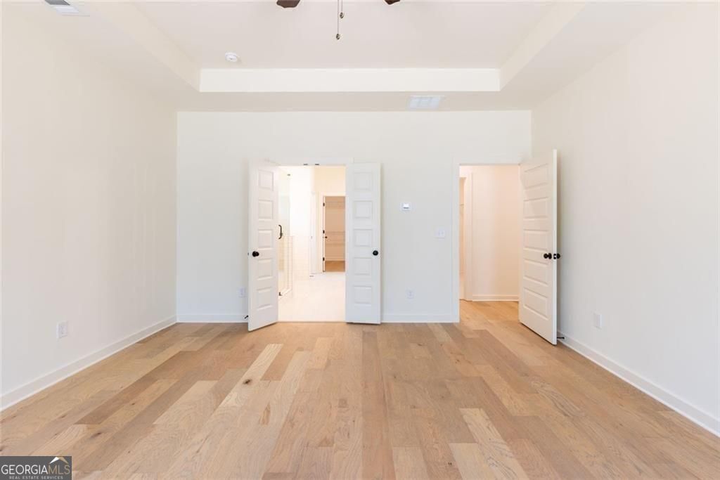 Gainesville, Georgia 30506, United States, 5 Bedrooms Bedrooms, ,5 BathroomsBathrooms,Residential,Active,233018