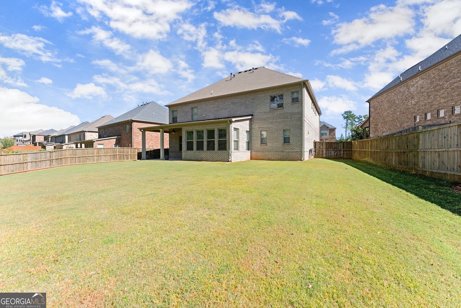 Buford, Georgia 30519, United States, 5 Bedrooms Bedrooms, ,4 BathroomsBathrooms,Residential,Active,223072