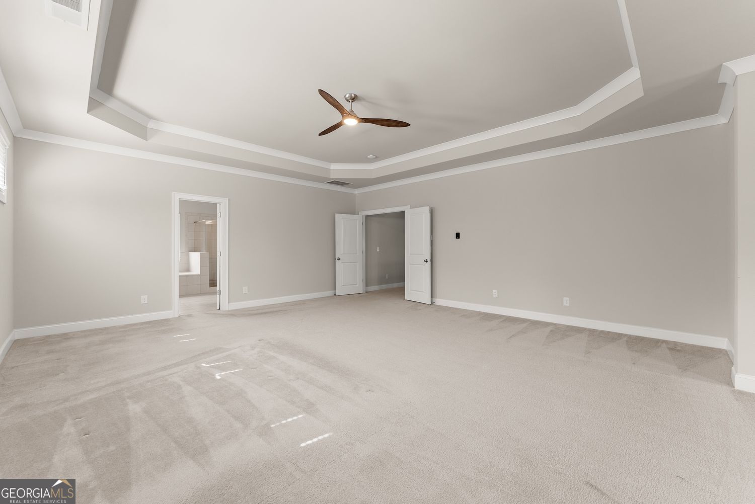 Buford, Georgia 30519, United States, 5 Bedrooms Bedrooms, ,4 BathroomsBathrooms,Residential,Active,223072