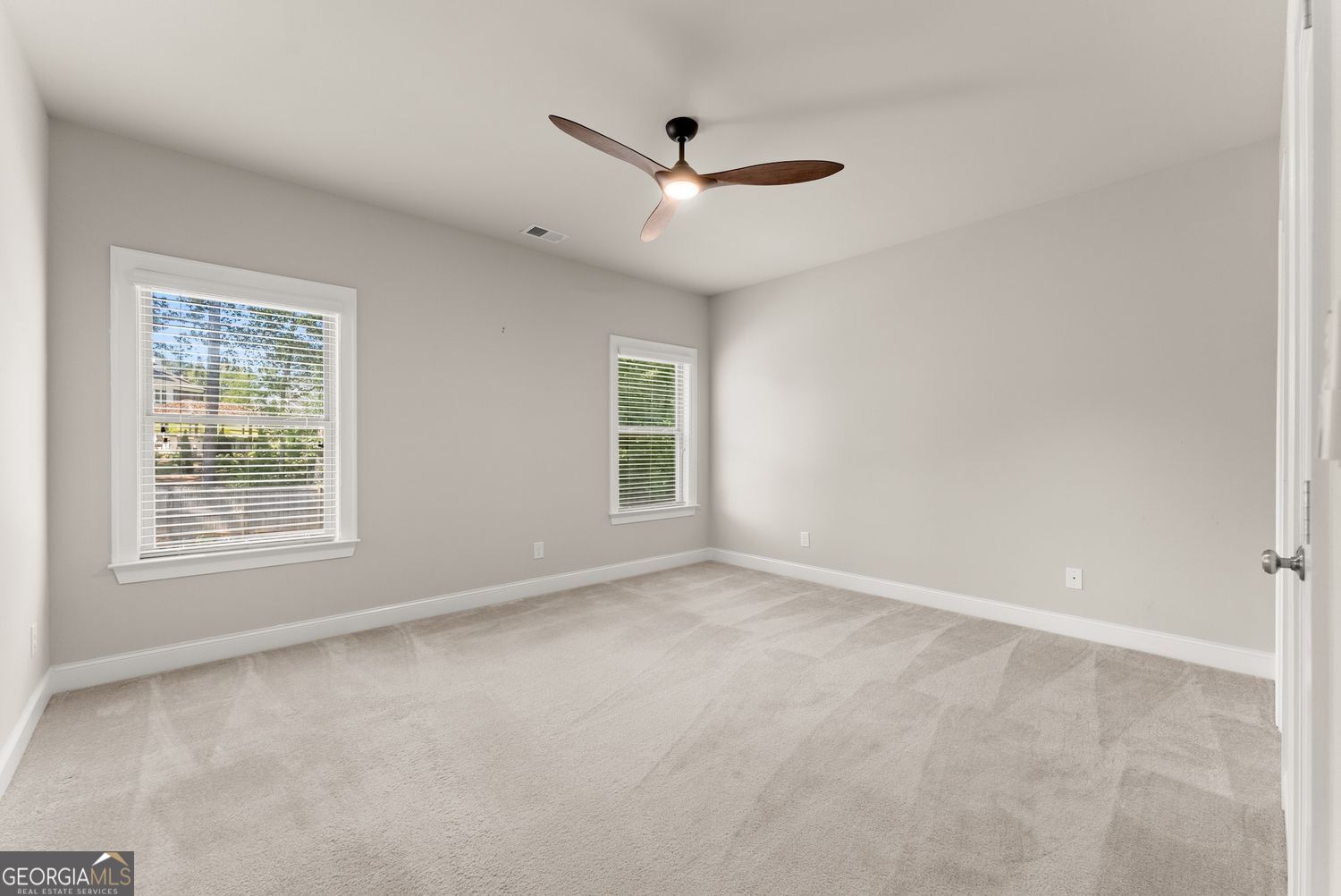 Buford, Georgia 30519, United States, 5 Bedrooms Bedrooms, ,4 BathroomsBathrooms,Residential,Active,223072