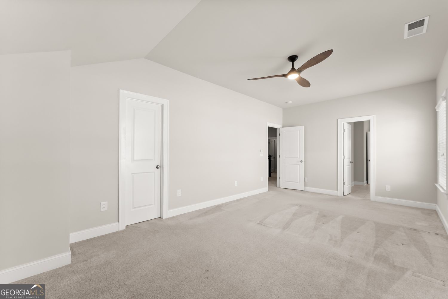 Buford, Georgia 30519, United States, 5 Bedrooms Bedrooms, ,4 BathroomsBathrooms,Residential,Active,223072