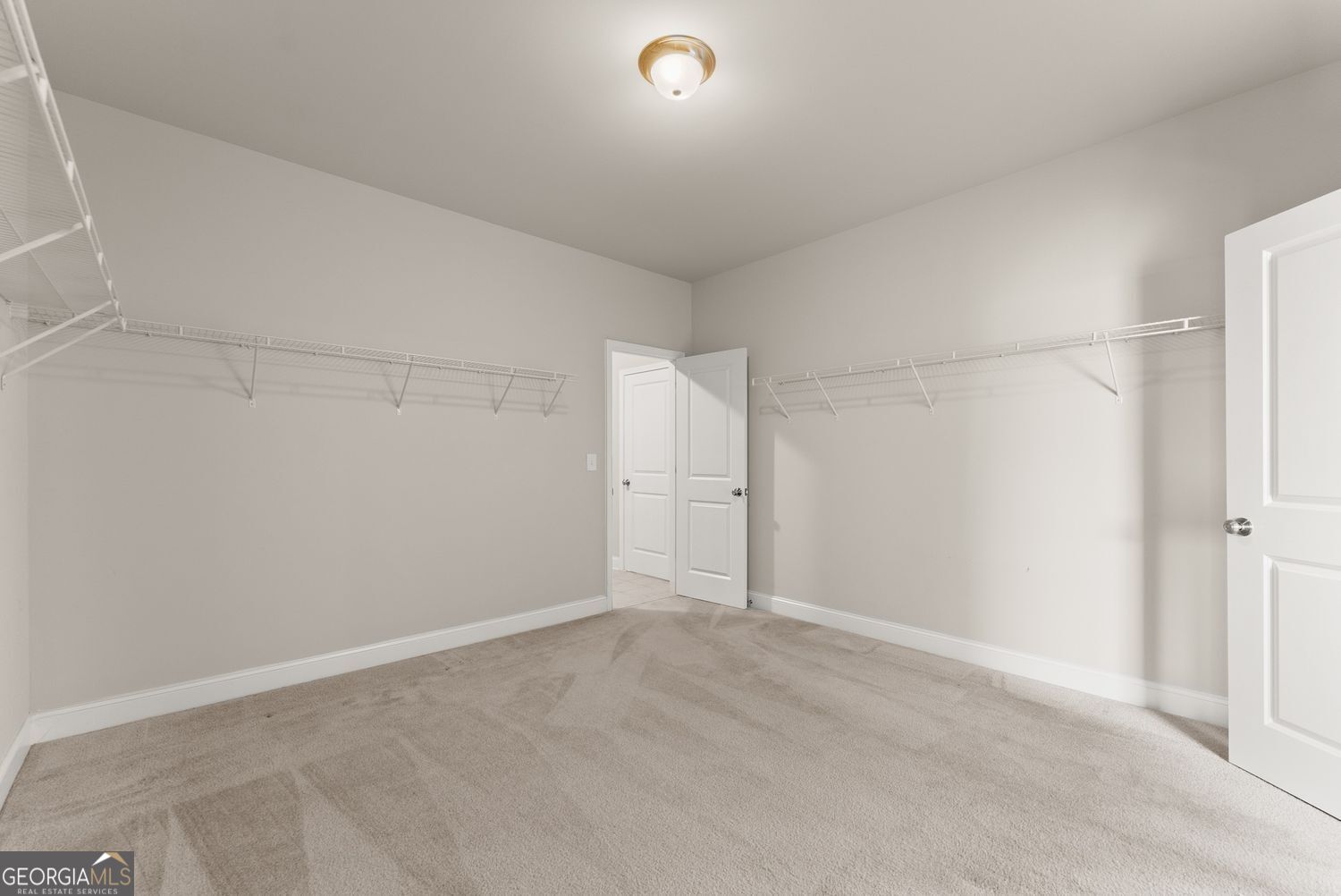 Buford, Georgia 30519, United States, 5 Bedrooms Bedrooms, ,4 BathroomsBathrooms,Residential,Active,223072