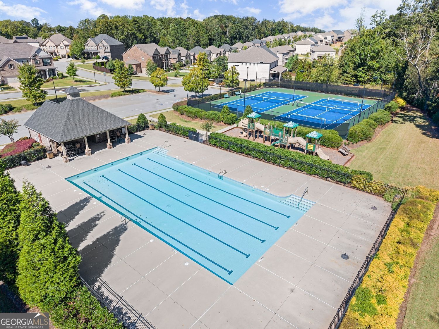 Buford, Georgia 30519, United States, 5 Bedrooms Bedrooms, ,4 BathroomsBathrooms,Residential,Active,223072