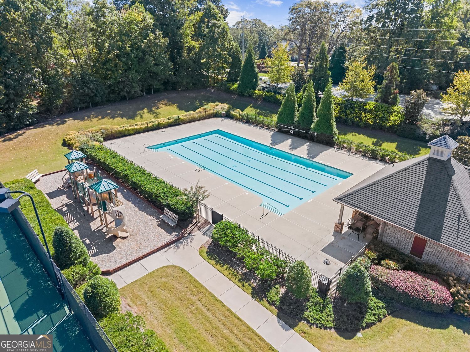 Buford, Georgia 30519, United States, 5 Bedrooms Bedrooms, ,4 BathroomsBathrooms,Residential,Active,223072