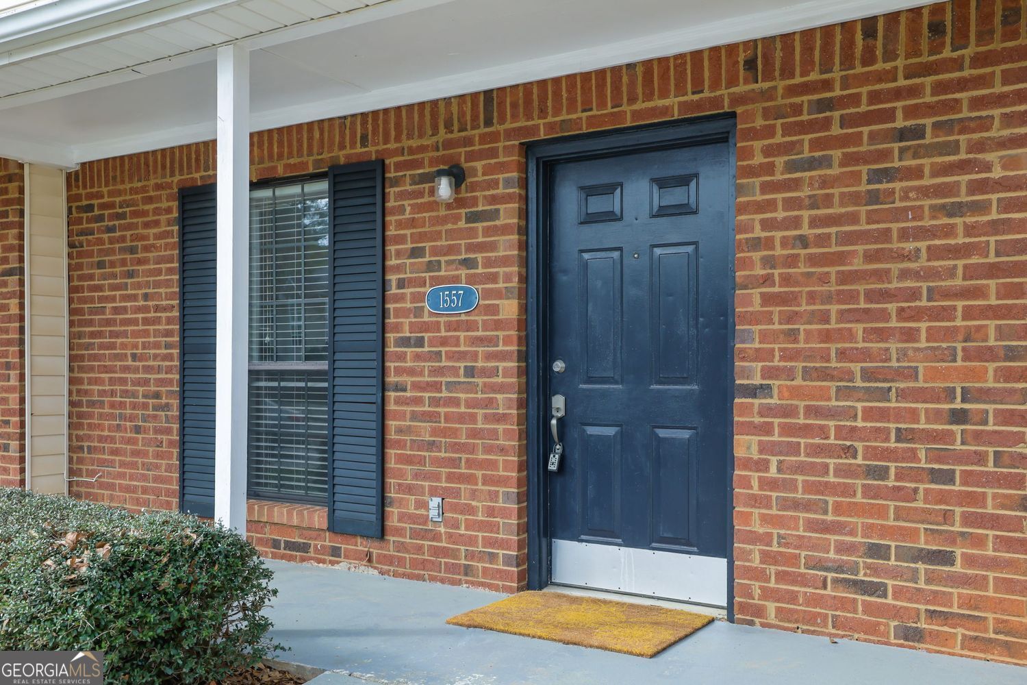 1557 Springleaf CT SE