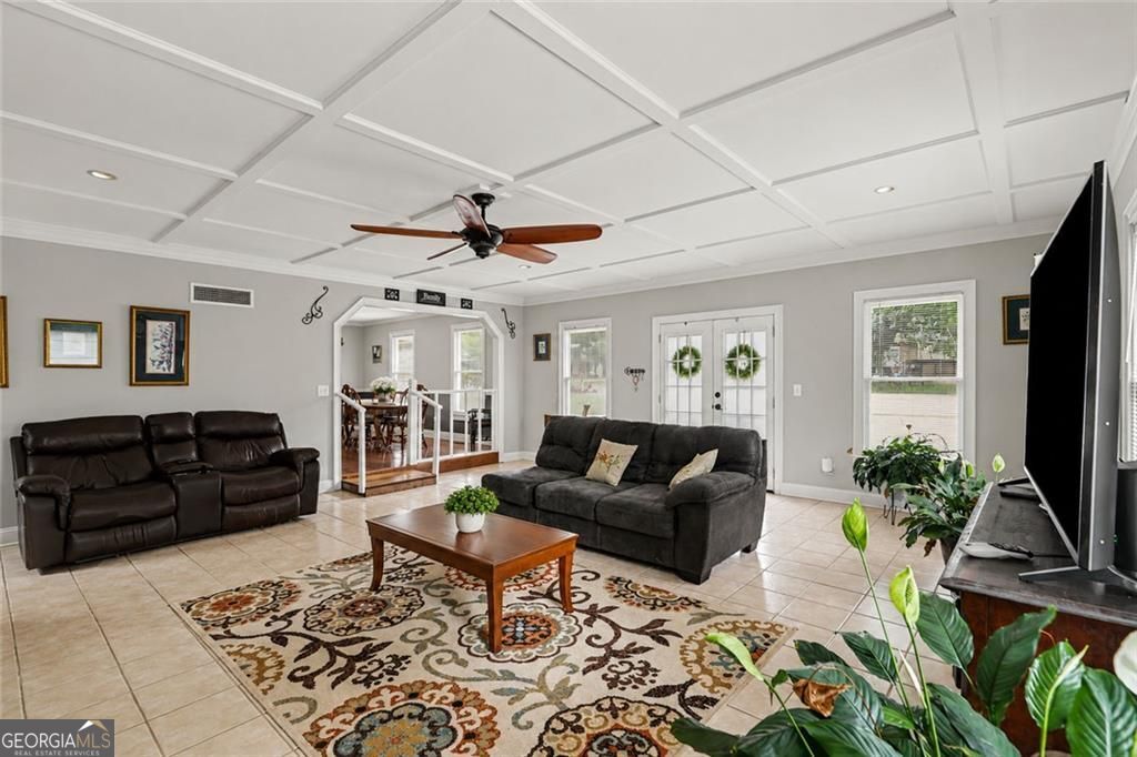 6 Bluebird LN